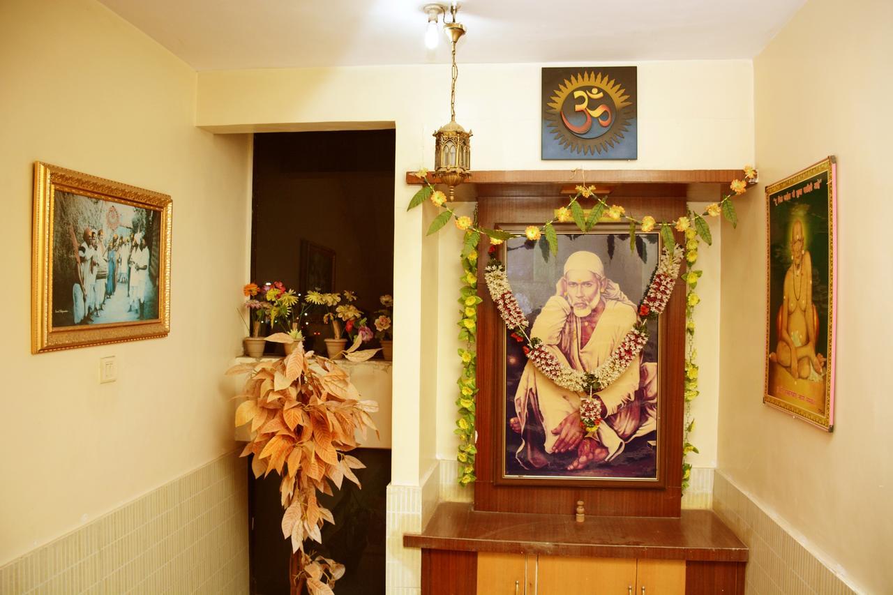Hotel Sai Varsha Shirdi Zewnętrze zdjęcie